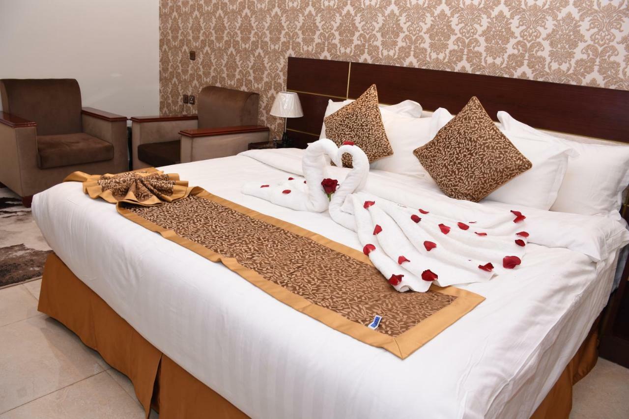 Pearl Palace Hotel Suits اللؤلؤة للأجنحة الفندقية المدينة المنورة المظهر الخارجي الصورة