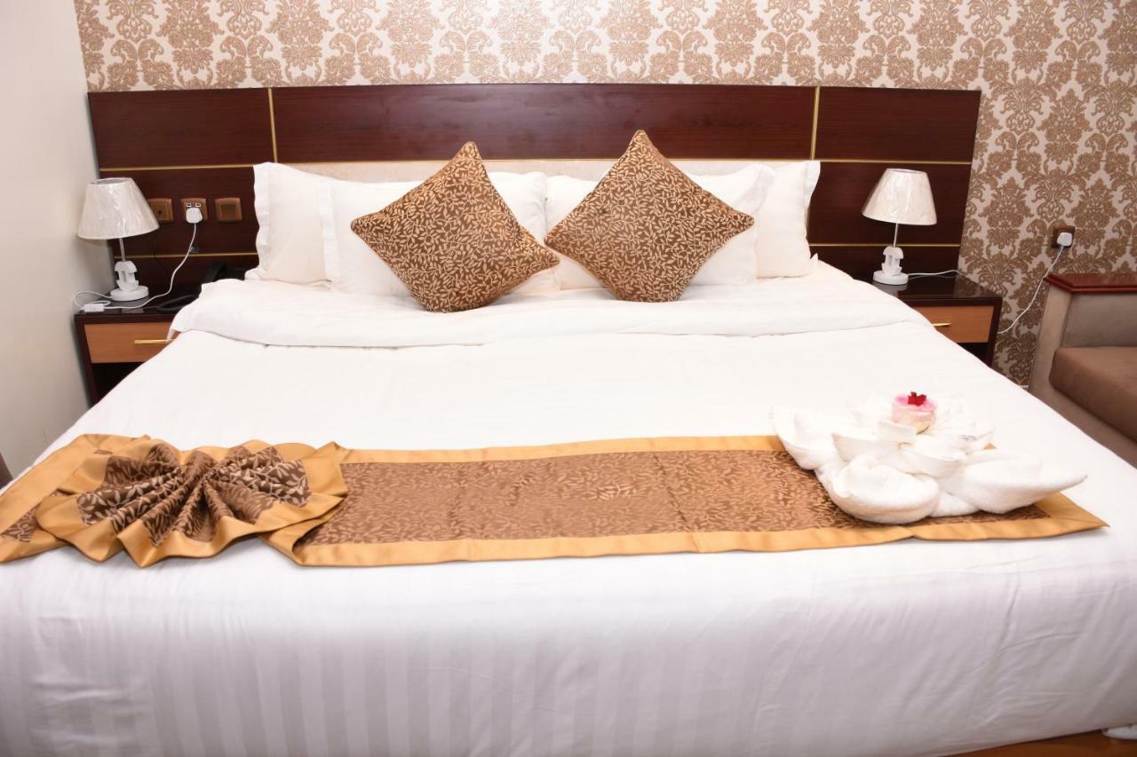 Pearl Palace Hotel Suits اللؤلؤة للأجنحة الفندقية المدينة المنورة المظهر الخارجي الصورة