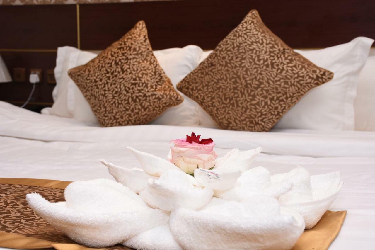 Pearl Palace Hotel Suits اللؤلؤة للأجنحة الفندقية المدينة المنورة المظهر الخارجي الصورة